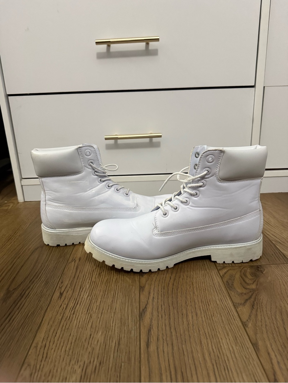 Lugz Men's White Leather Lace-Up Combat Ankle Boots (US 10.5) With Flaws